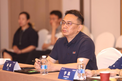 “金融数智提升研讨会”举行，易鑫首席AI科学家张磊分享AI风控新趋势